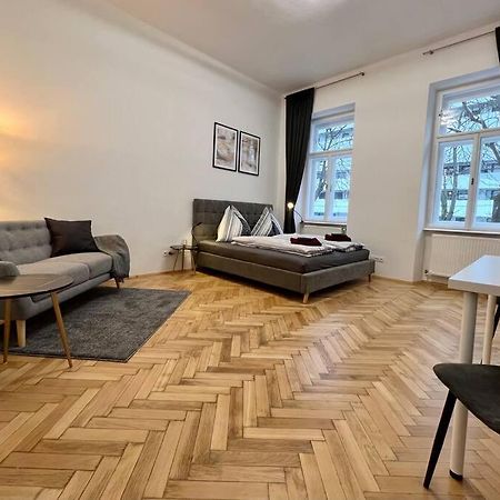 Little Cozy Residence - Enjoy Viennas Spring Season Esterno foto