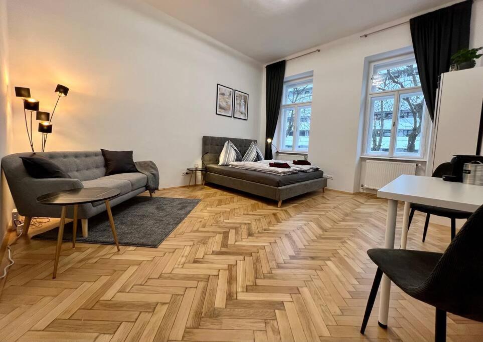 Little Cozy Residence - Enjoy Viennas Spring Season Esterno foto
